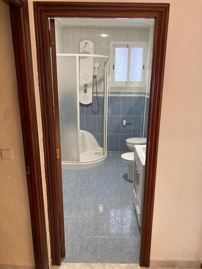 דירות ולנסיה Apartamento A 100 Metros De La Playa Malvarrosa מראה חיצוני תמונה
