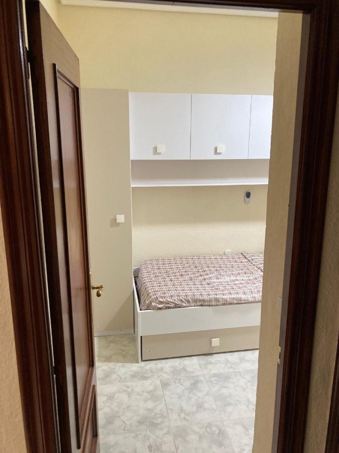דירות ולנסיה Apartamento A 100 Metros De La Playa Malvarrosa מראה חיצוני תמונה