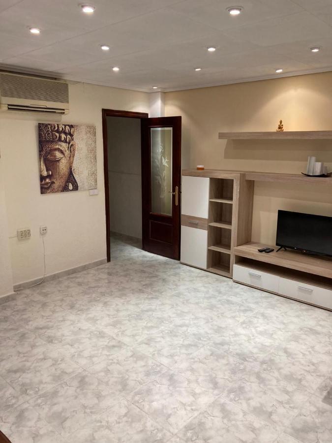 דירות ולנסיה Apartamento A 100 Metros De La Playa Malvarrosa מראה חיצוני תמונה