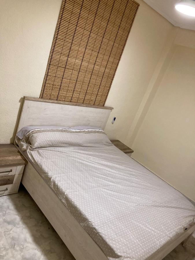 דירות ולנסיה Apartamento A 100 Metros De La Playa Malvarrosa מראה חיצוני תמונה